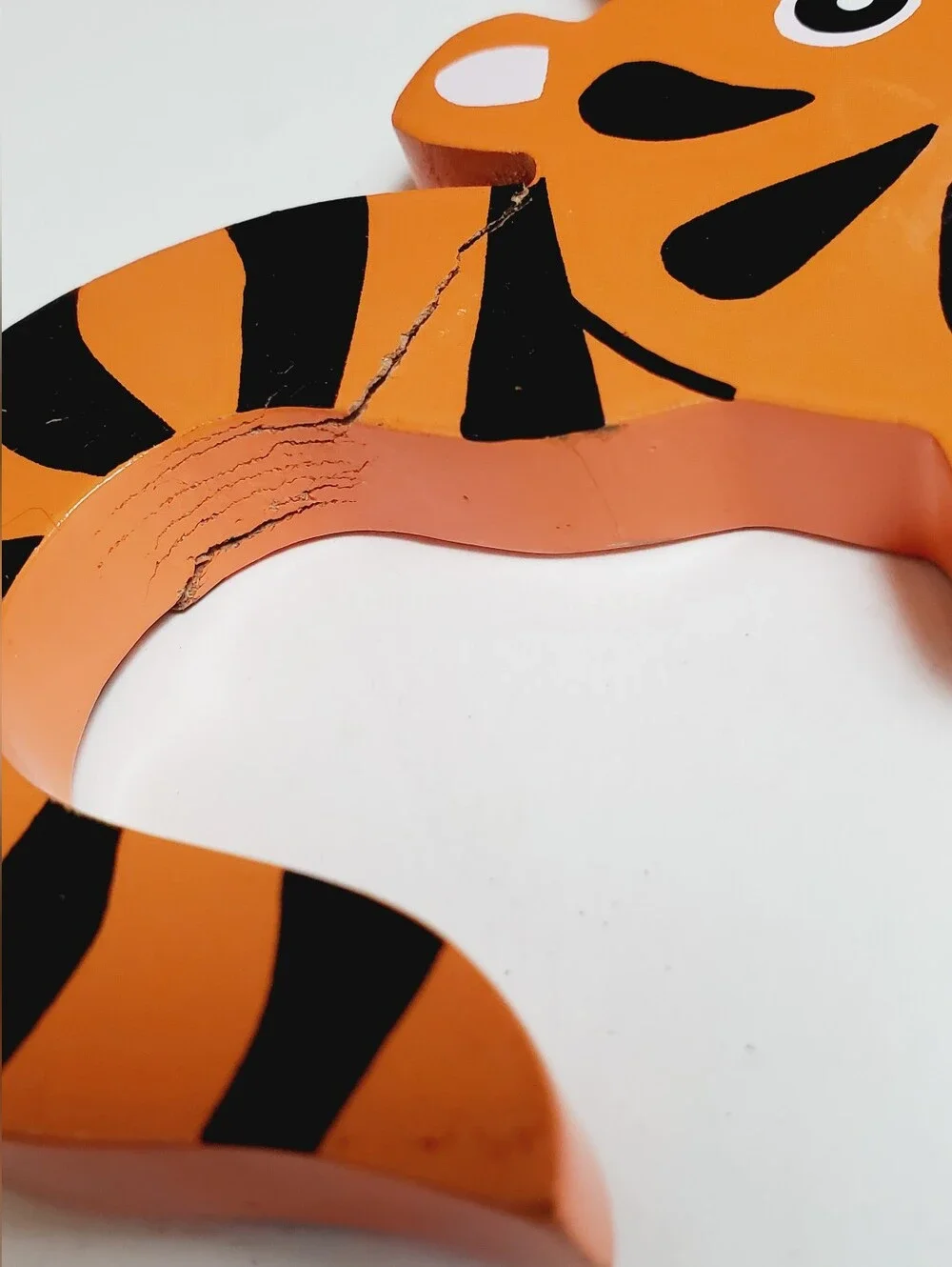 Lion and Tiger 2 Piece Wooden Handpainted Nursery Hanger Set